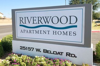 Riverwood Apartments - 8