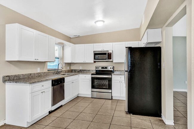 Building Photo - 4058 Ferrow St