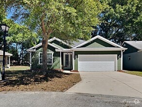 Building Photo - 605 Arlington Ct