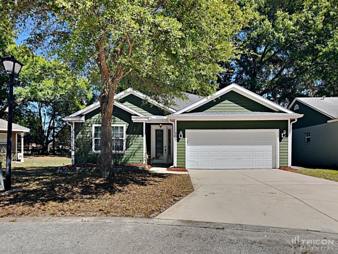 Foto principal - 605 Arlington Ct