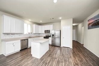 Building Photo - 25827 Kinship Ct