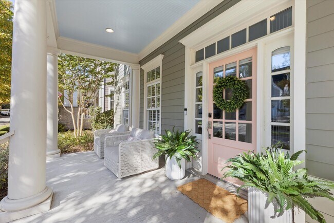 Foto del edificio - 517 Pearre Springs Way
