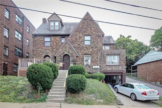 Building Photo - 13 W Bellecrest Ave