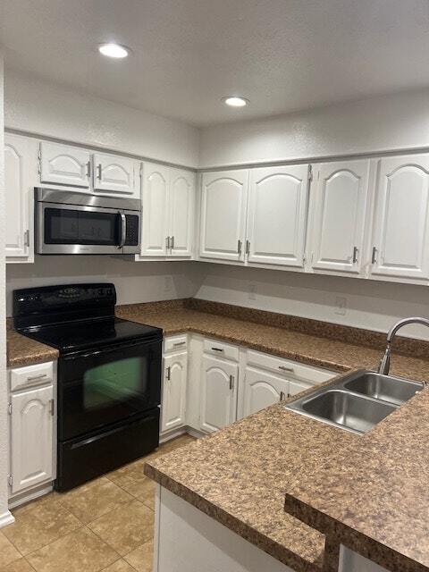 Building Photo - 5100 Verde Valley Lane, Unit 109
