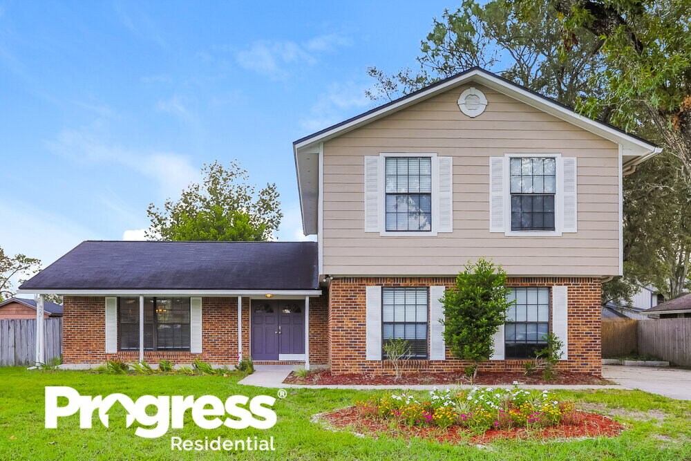 Primary Photo - 927 Ridgewall Ct