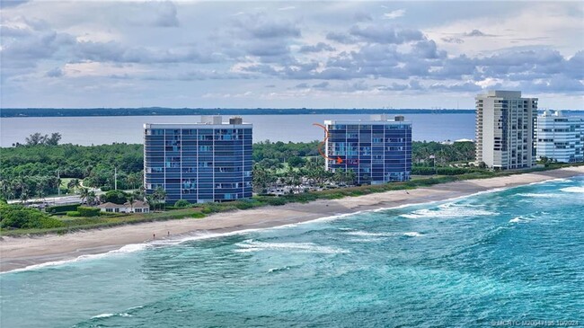 Foto del edificio - 8800 S Ocean Dr