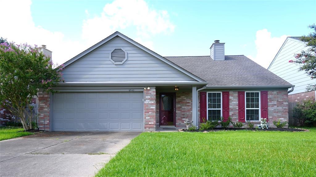 Foto principal - 18143 Forest Cedars Dr
