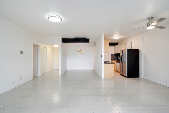 Foto del edificio - 4455 Los Feliz Blvd