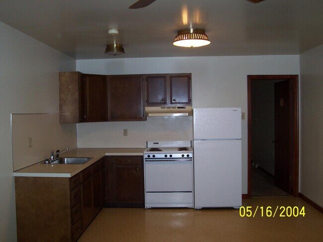 Building Photo - 309 Broad St