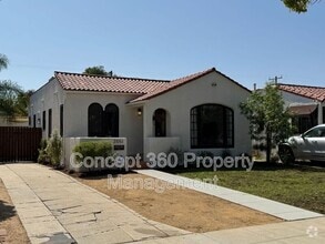 Building Photo - 3551 Lemon Ave