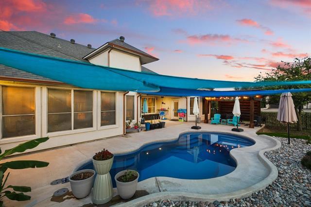 Building Photo - 10701 Los Rios Dr