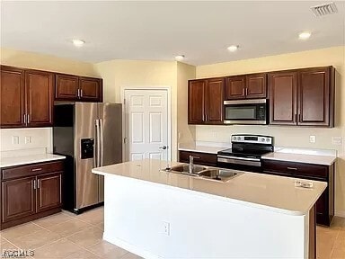 Foto del edificio - 2210 NW 11th St