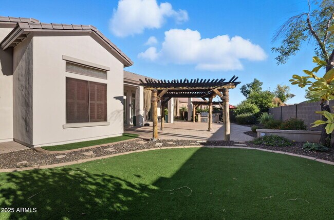 Foto del edificio - 25914 N 49th Ln