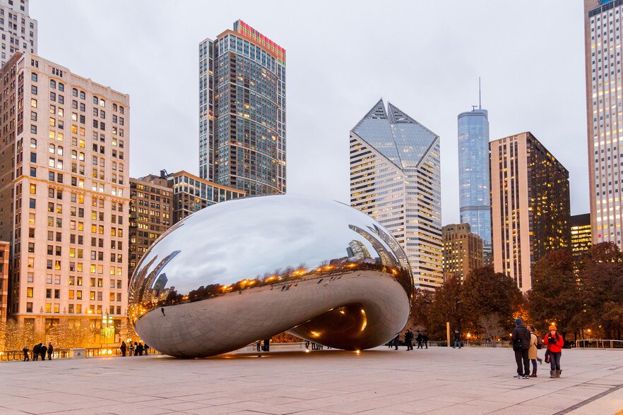 The Loop Neighborhood Guide Living in Chicago