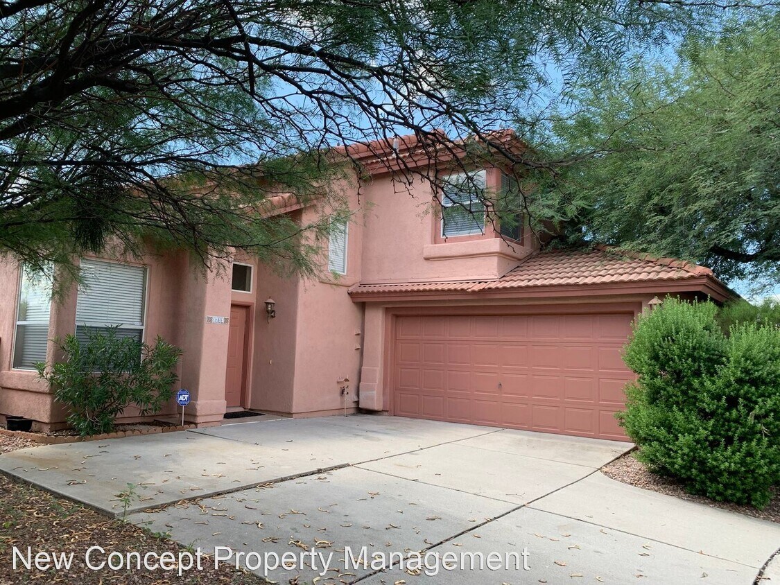 3 br, 2.5 bath House 3715 W Deputy Ln House Rental in Tucson, AZ