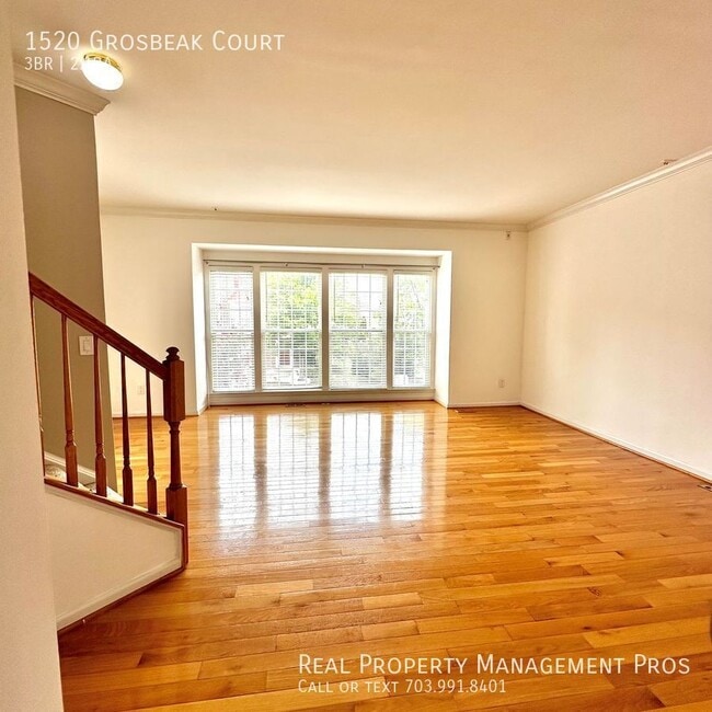 Building Photo - 1520 Grosbeak Ct