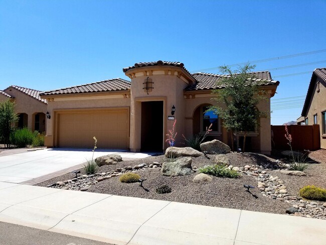Foto del edificio - 26237 W Matthew Dr