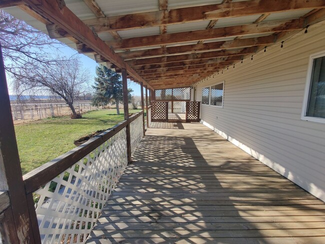 Foto del edificio - 4 BD / 2 BA Family Home in Hammett, ID!