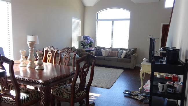 Photo - 1602 Park Pl House