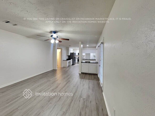 Foto del edificio - 16206 Elm Point Ct