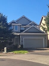 Building Photo - 3399 SE Yellowbird Ave