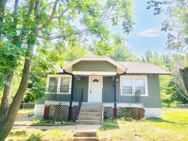Primary Photo - 4121 Arlington Ave