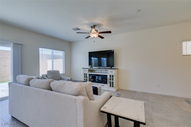 Foto del edificio - 7107 Alabaster Peak St