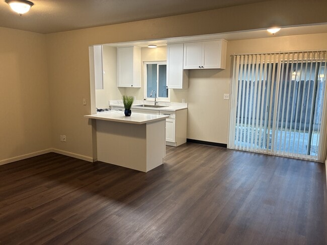 Building Photo - 1803 Brewer Way