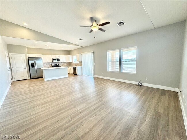 Building Photo - 2080 S Highland Ave