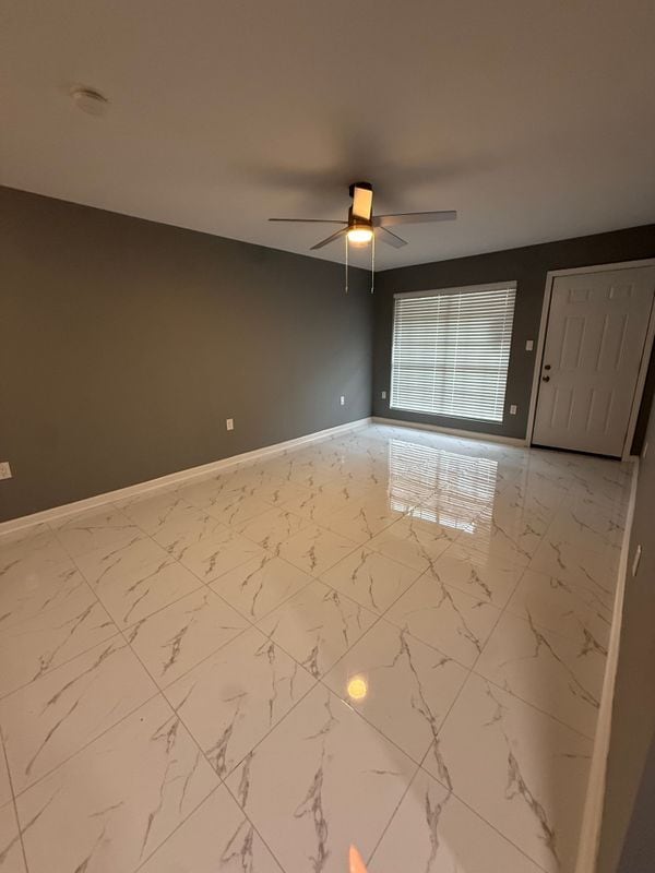 Building Photo - 6220 Riverside Dr