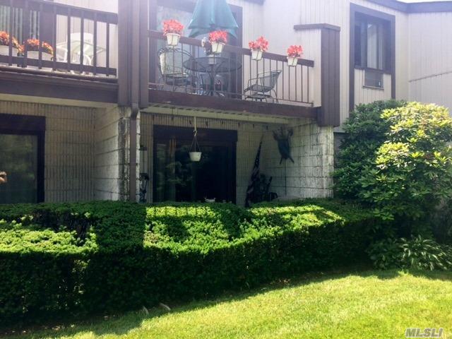 Foto del edificio - 79 Richmond Blvd
