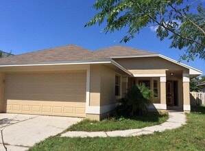 Building Photo - 4352 Sandhurst Dr