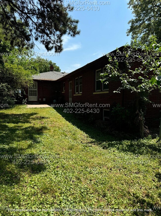 Foto del edificio - 6104 Blondo St