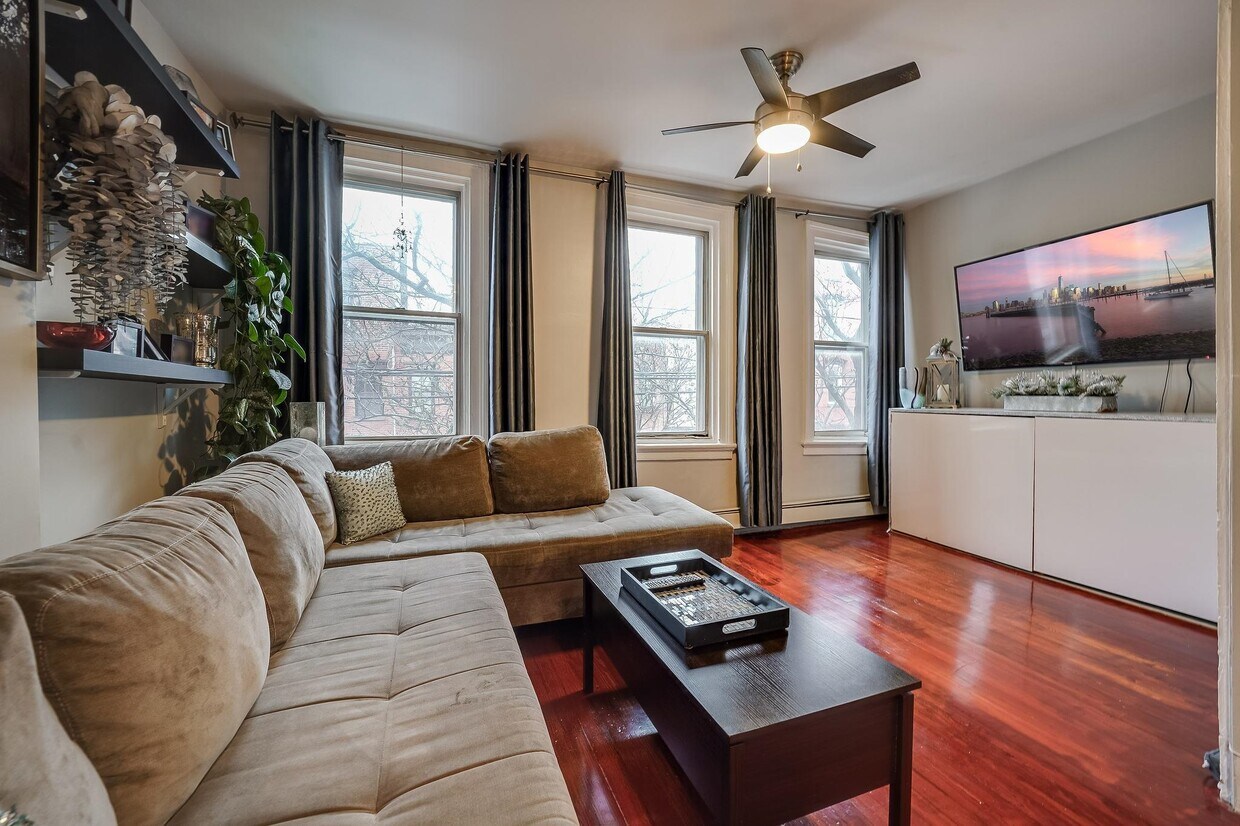 259 7th St Unit 2, Hoboken, NJ 07030 Condo for Rent in Hoboken, NJ