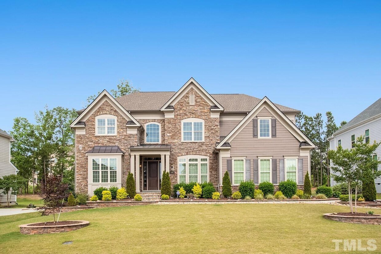 Foto principal - 188 Cloverdale Rd