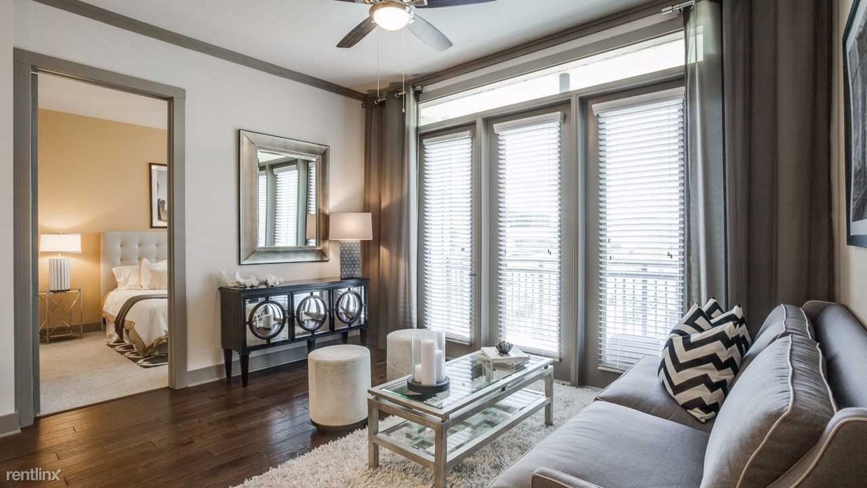 Primary Photo - 1 br, 1 bath Apartment - 802 Hadley St 561