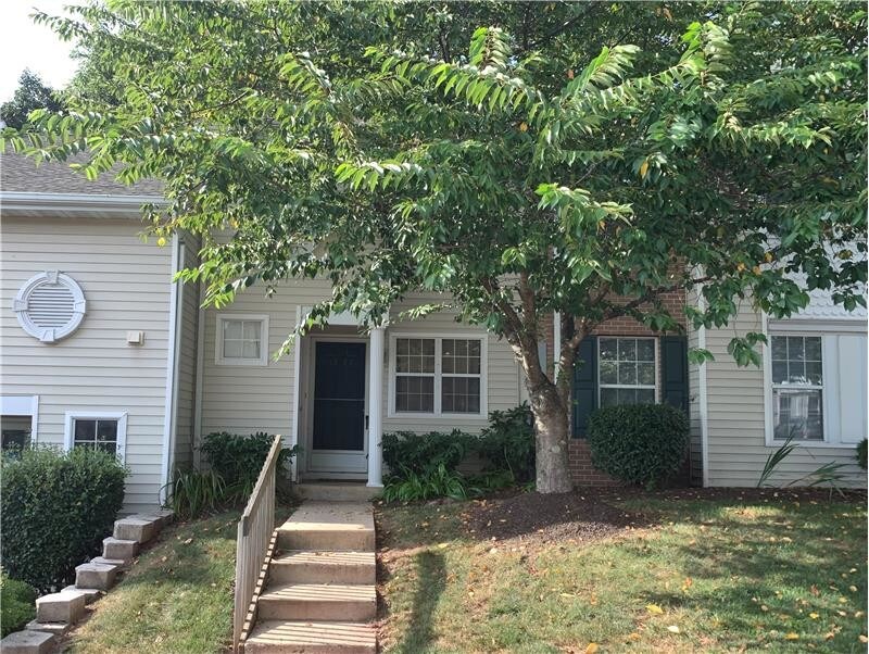 Primary Photo - 1729 Rosewood Ct