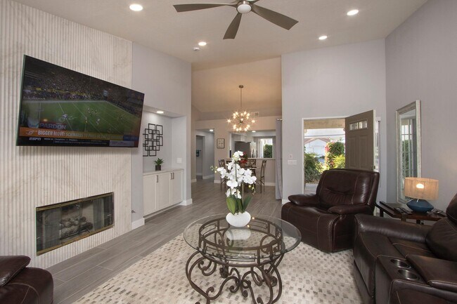 Foto del edificio - 164 Desert Falls Dr E