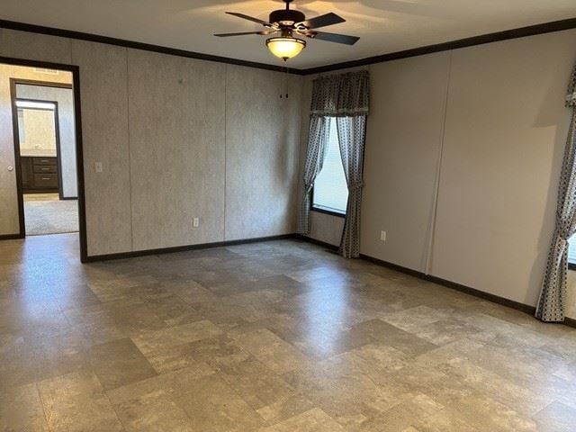 Foto del edificio - 271 Crestwood Dr