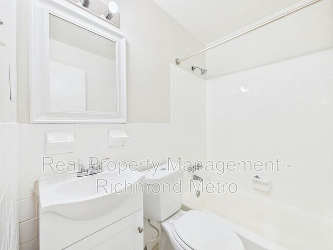 Foto del edificio - 3204 Midlothian Tpke