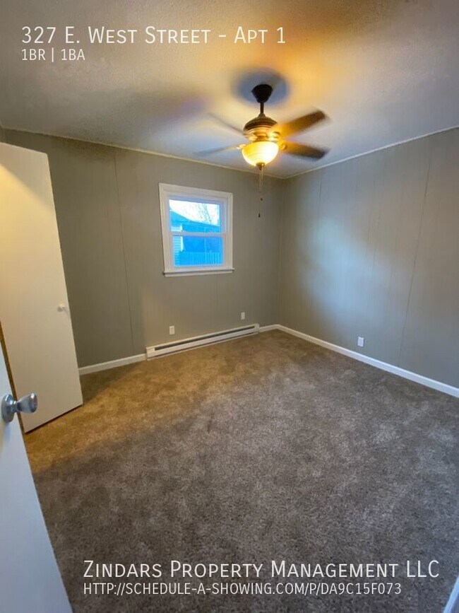 Building Photo - 1 bedroom 1 bathroom in Georgetown Illinois.