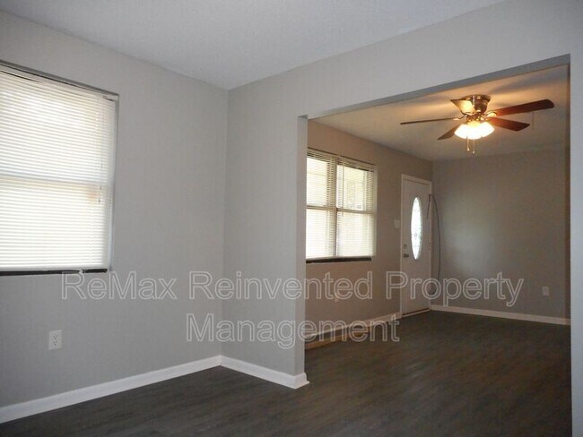 Building Photo - 3608 Kinglet Ct