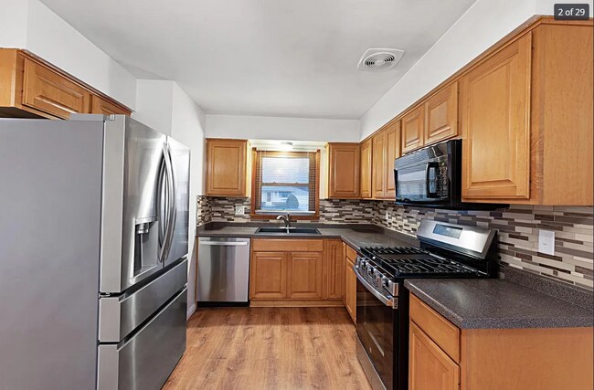 Foto del edificio - 6463 N 55th St