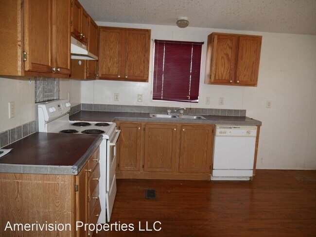 Building Photo - 3 br, 2 bath House - 6031 Pleasant Meadow