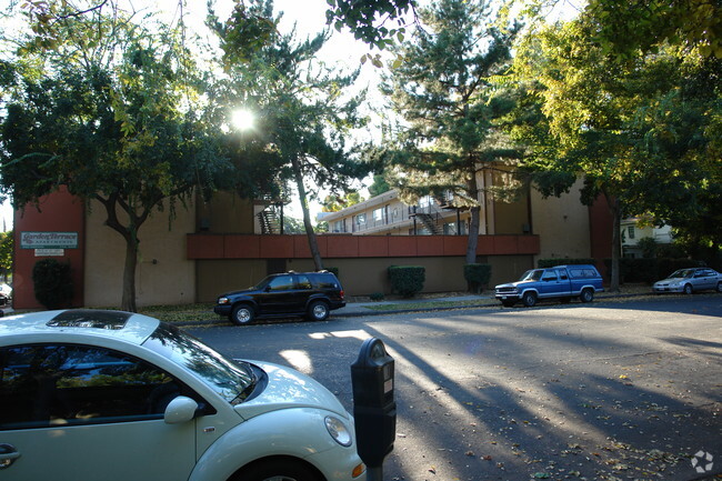 Building Photo - Garden Terrace Apartments