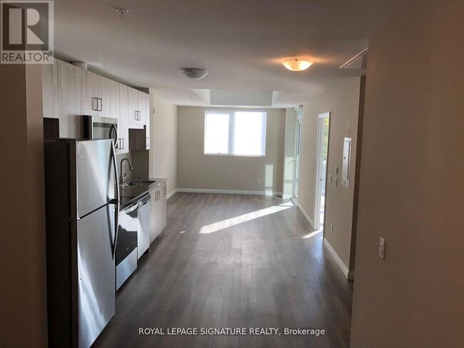 Building Photo - 108 Garment St