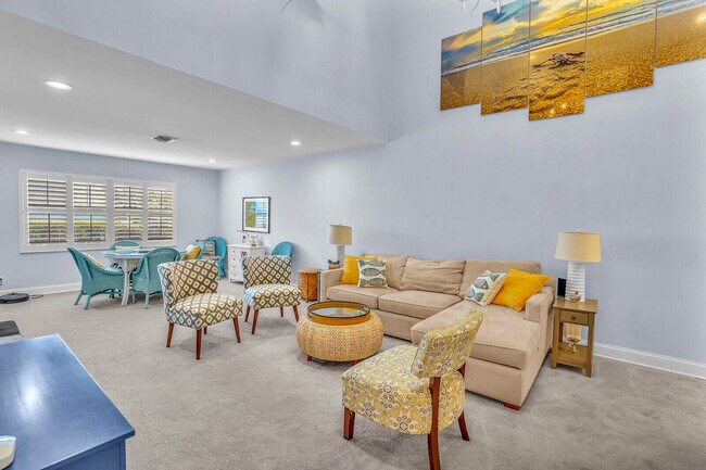 Building Photo - 1007 Ocean Dunes Cir