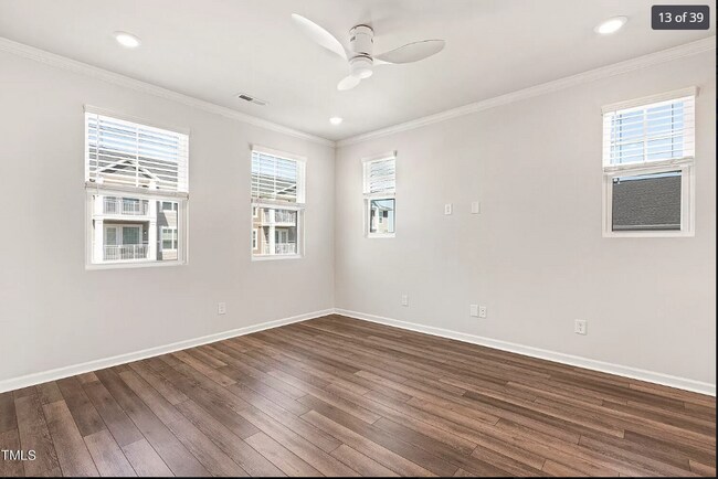 Foto del edificio - 5254 Beardall St