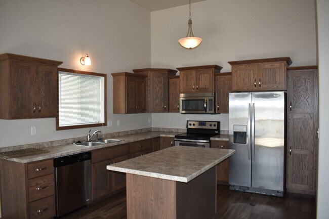 Foto del edificio - 3 Bed 3 Bath Single Family Home