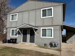 Building Photo - 422 S Fenton St